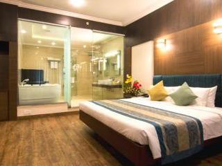 Shenbaga And Convention Centre 4*