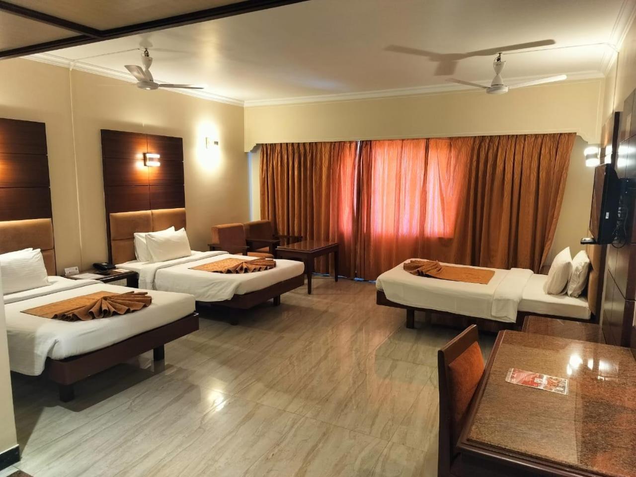 Shenbaga And Convention Centre 4* Pondicherry
