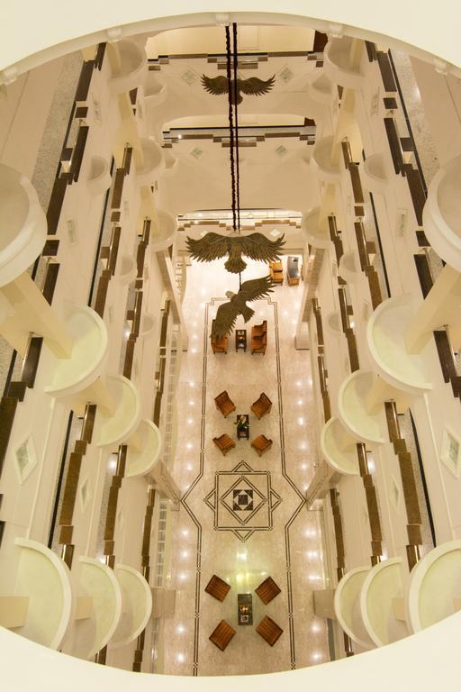 Shenbaga And Convention Centre Hotel 4*