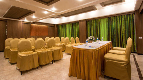 Shenbaga And Convention Centre Hotel