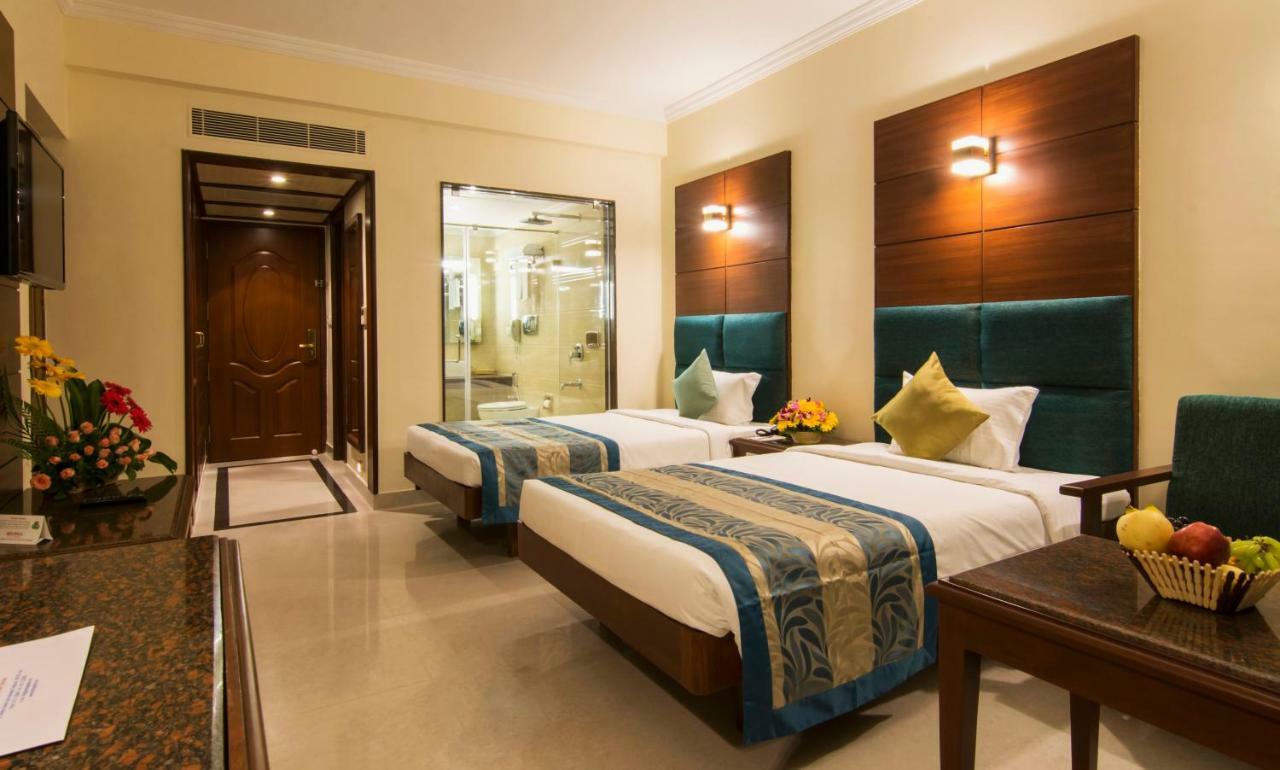 Shenbaga And Convention Centre 4*